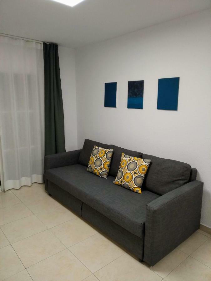 Apartamento "La Livenza" En El Centro De Adeje Con Garaje Privado Leilighet Costa Adeje  Eksteriør bilde